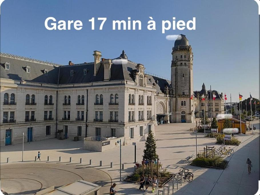 Escapade Vintage Avec Terrasse En Centre Historique Daire La Rochelle  Dış mekan fotoğraf